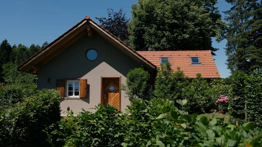 Design Country House & Pool in Famous Wine Region - Image 1
