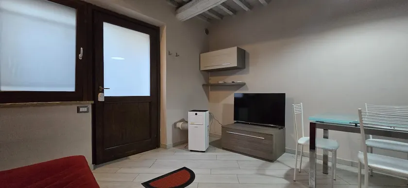 Typical two-room apartment 15 minutes from the center of Perugia - Image 1