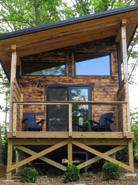 NEW BUILD Midcoast cabin! Sauna & walk to beach - Image 1