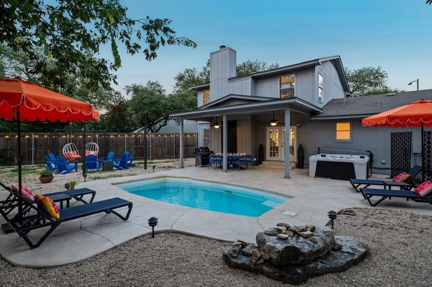 Lone Star Luau - Pool, Spa, Billiard & Sport Court - Image 1