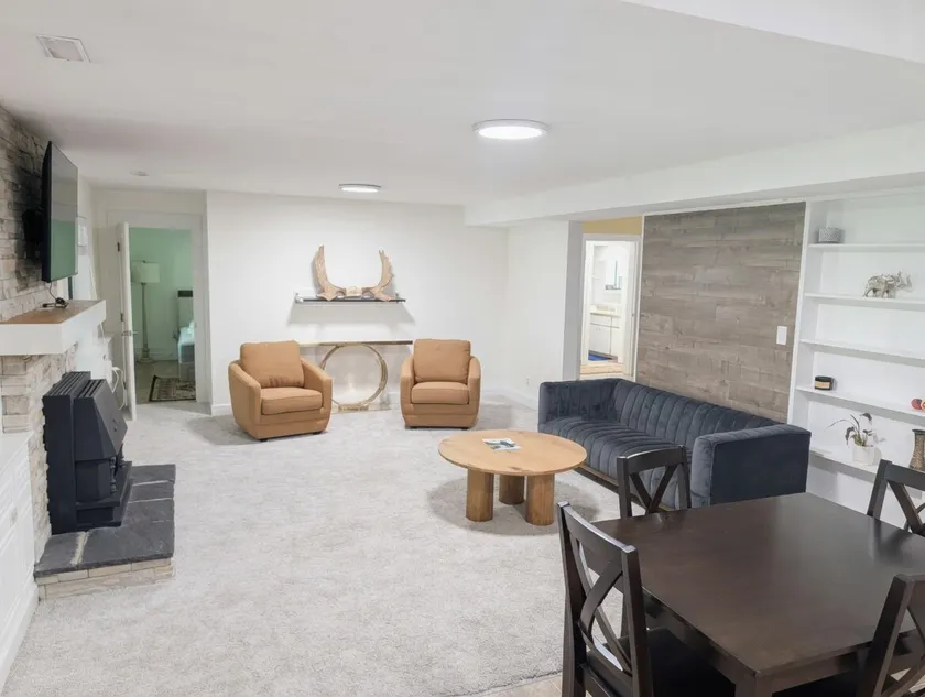 Binny from Abby: 3BR Suite w/ Patio, Gaming room - Image 1