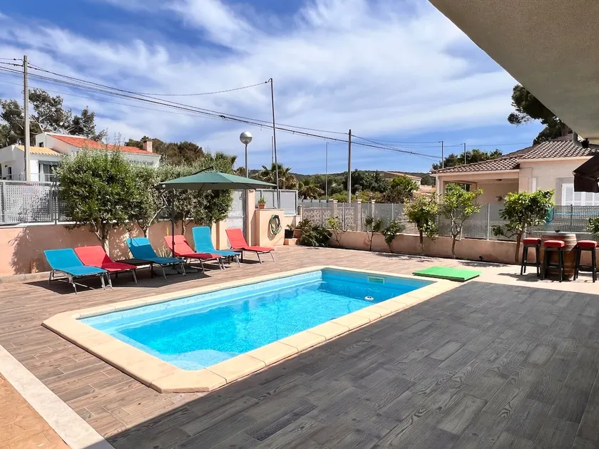 Villa Sol, Puerto Adriano, excellent location - Image 1