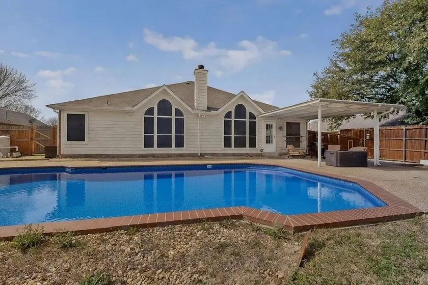 Upgraded Pool Home Minutes to UNT & Denton° - Image 1