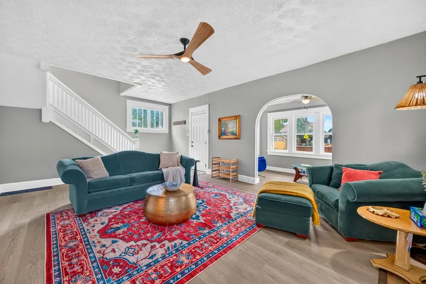 Downtown Columbus l Pet Friendly group stay - Image 1