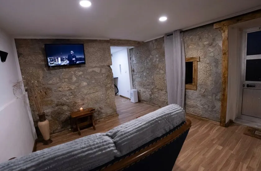 NEW - modern apartment in a stone house - Image 1
