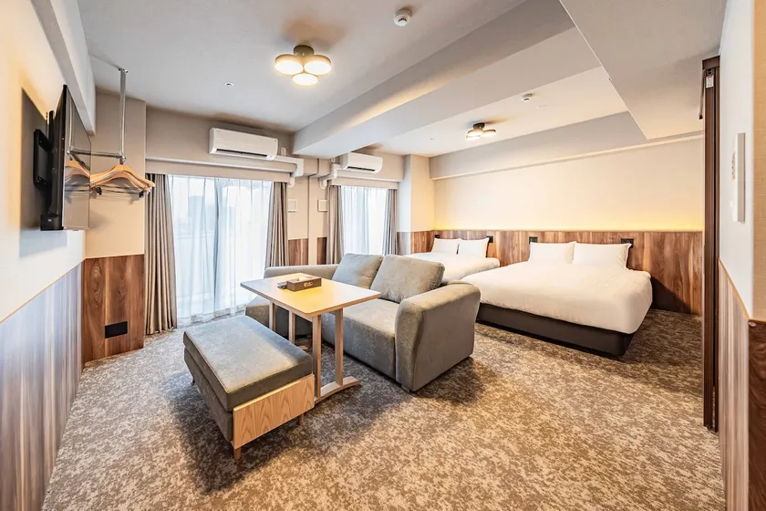 3 min Shinsaibashi/1 min Dotonbori/54㎡4 Beds/Max 7 - Image 1