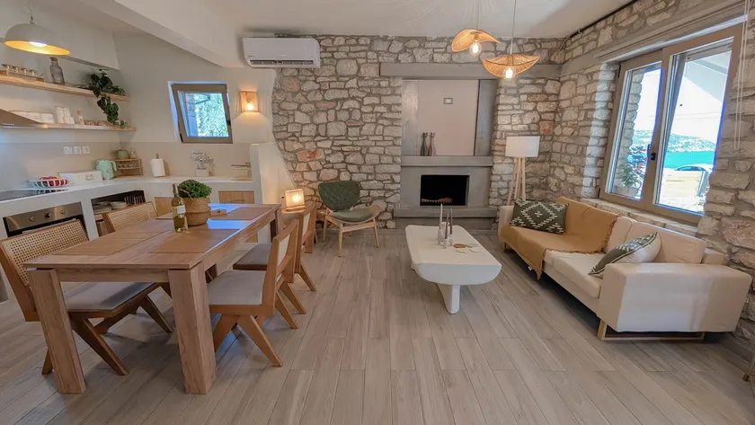 Stunning Home in Xiropigado With Wifi and 2 Bedrooms - Image 1
