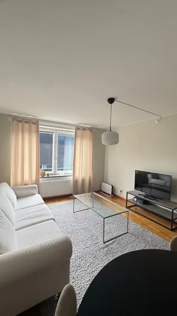 Furnished 2 bedroom apartment with a balcony in the heart of Sundbyberg - Image 1