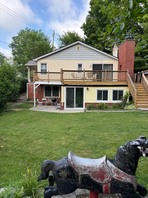 Lakehouse near to Ann Arbor - Image 1