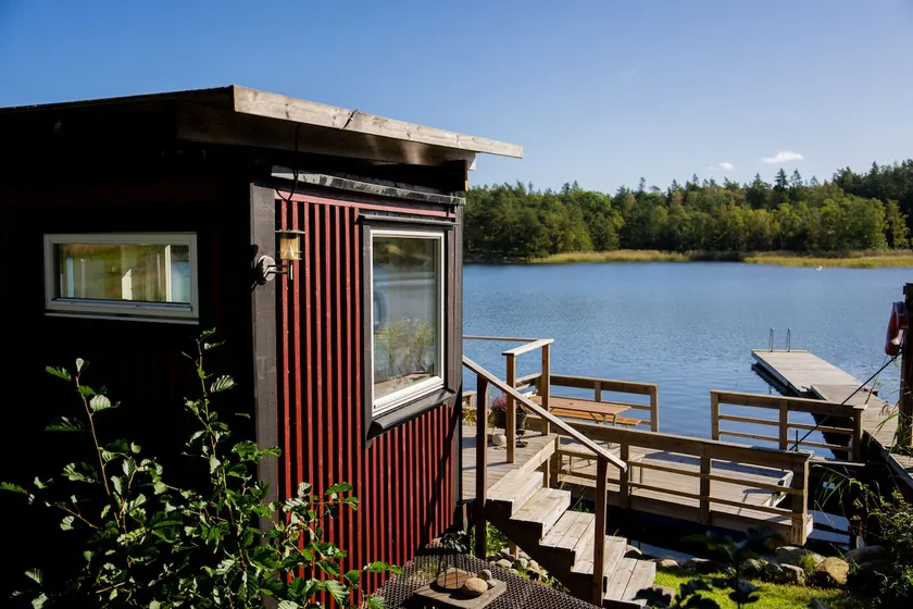 Stockholm Hilltop Cottage: Sea View, Dock & Boat - Image 1