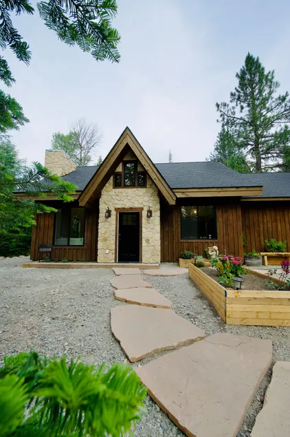 Cottage at Highland Coo Cattle Farm - Image 1