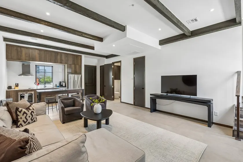 European Elegance in Midtown OKC - Image 1
