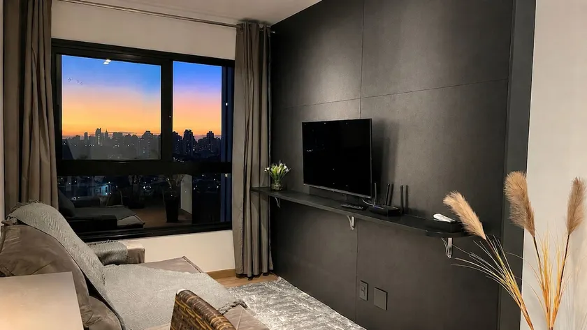 Maringá Skyline | 2 Bedrooms | Air Conditioning | 2 Parking Spaces - Image 1