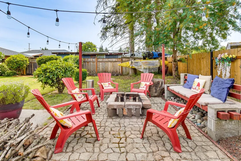 2 Mi to Fairgrounds & Dtwn Puyallup! Family Escape - Image 1