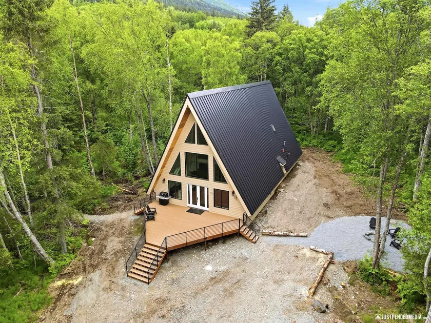 Indian Valley Chalet - Image 1