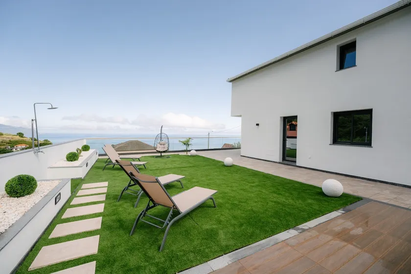Eva's house - Image 1