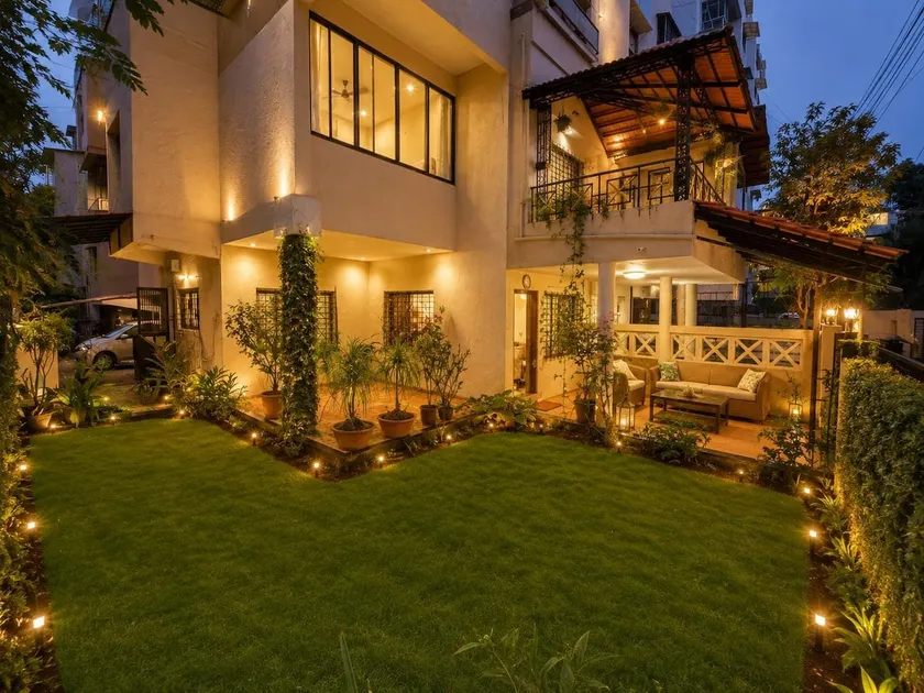Best - Elegant Family Stay with Garden AC EV Wi-Fi - Image 1