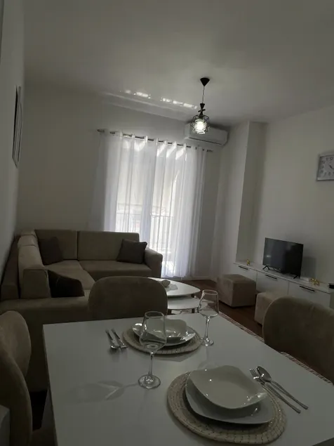 Welcome to Apartment 33 - Image 1