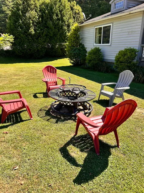 4 bed, 2 bath Close to Caves/Starlink WiFi - Image 1