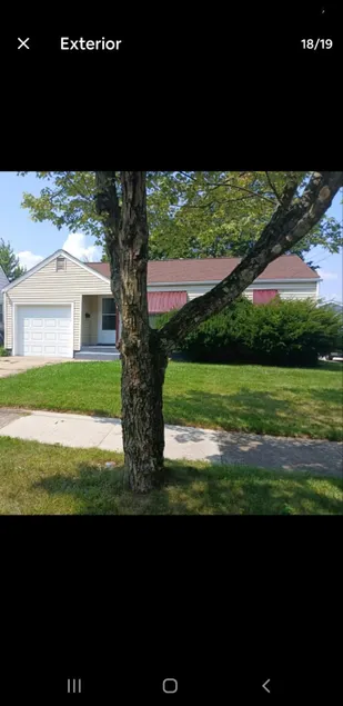 2 bedroom house in Akron Ohio - Image 1