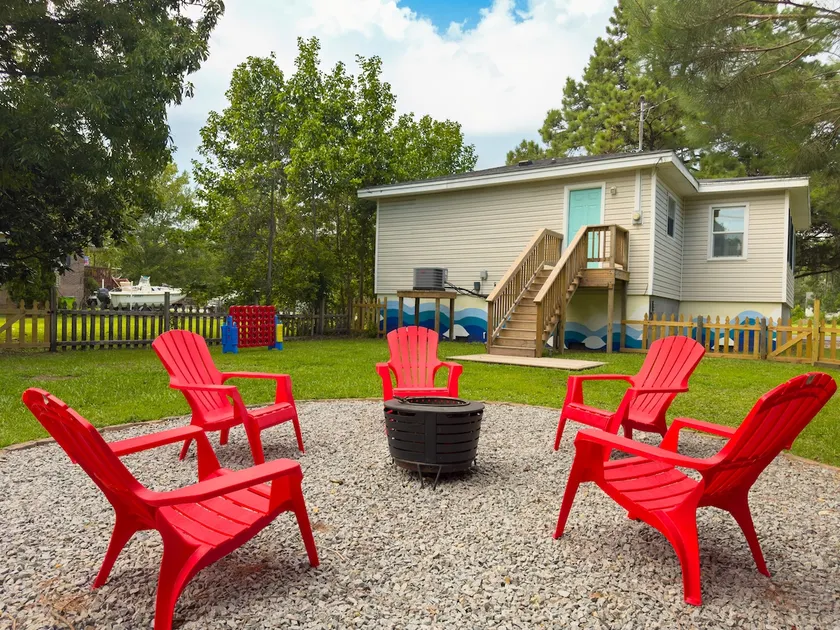 2mi to DT, Trail Access, Pet-Friendly 3BR w/ King - Image 1