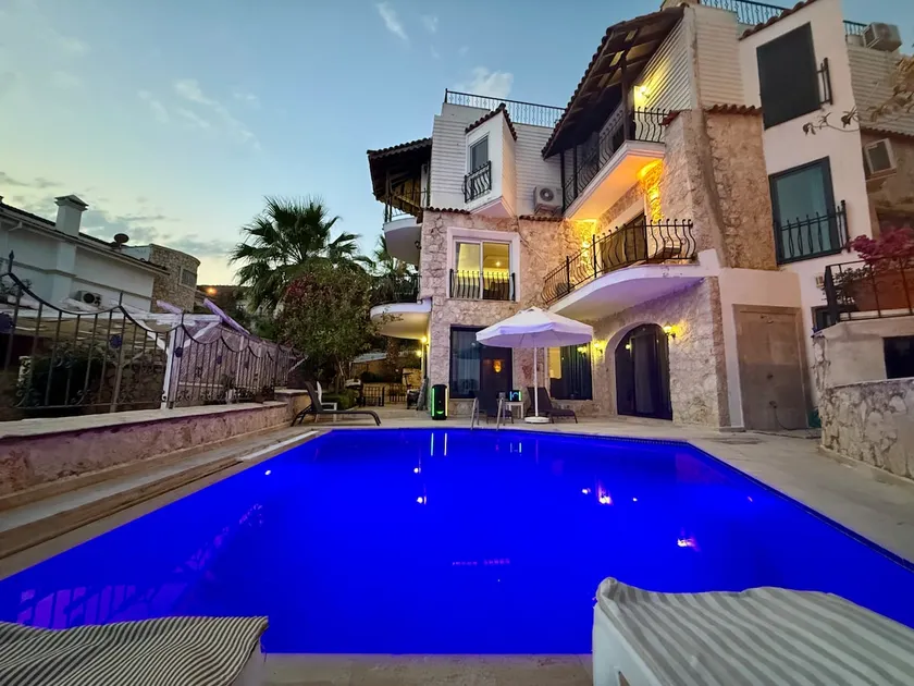 Kalkan Kalamar Sea Side apart Villa 4 Person - Image 1