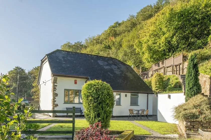 2-Bed Cottage Devon Cornwall border - Dog-friendly - Image 1