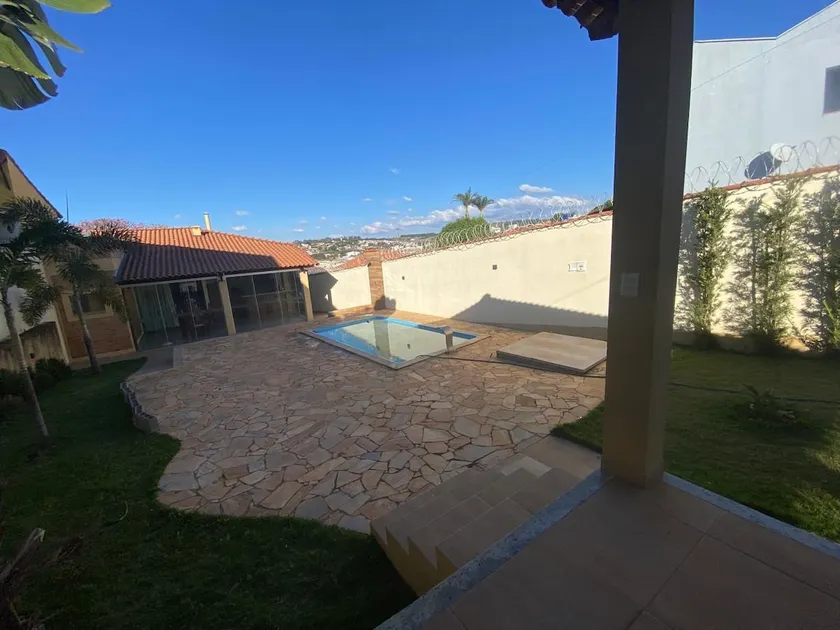 Mineiro Getaway - Image 1