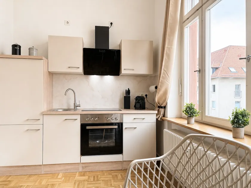 Apartment City - Image 1