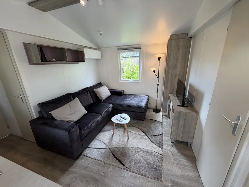 2-person chalet on Lauwersoog - Image 1