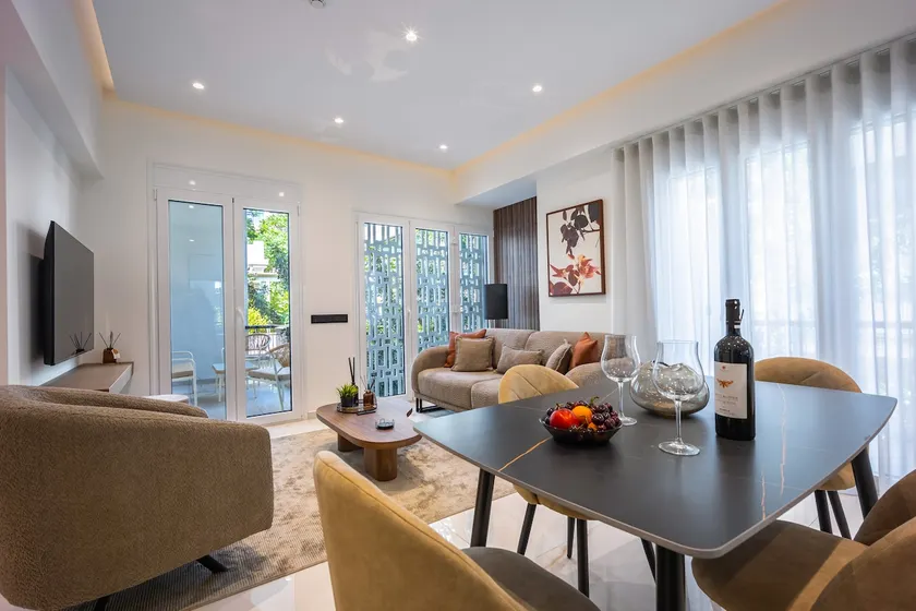 Kolonaki Luxury Studios - Image 1