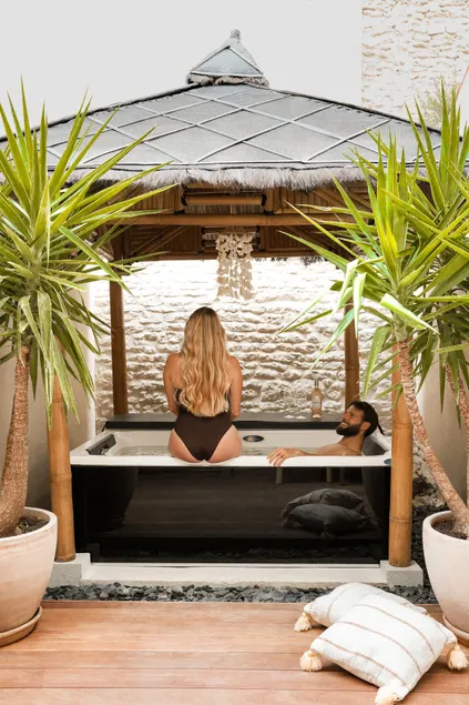 BAHIA Suite • Brazilian Getaway & Private Hot Tub - Image 1