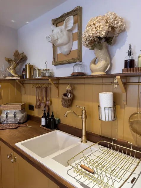 A fun & thoughtfully curated boutique escape - Image 1