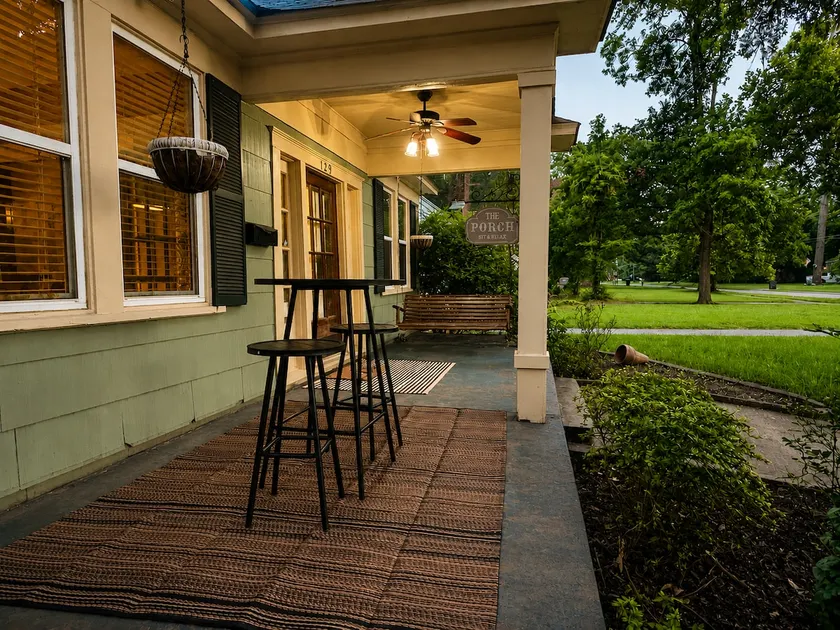 The Cottage on Archer - Image 1