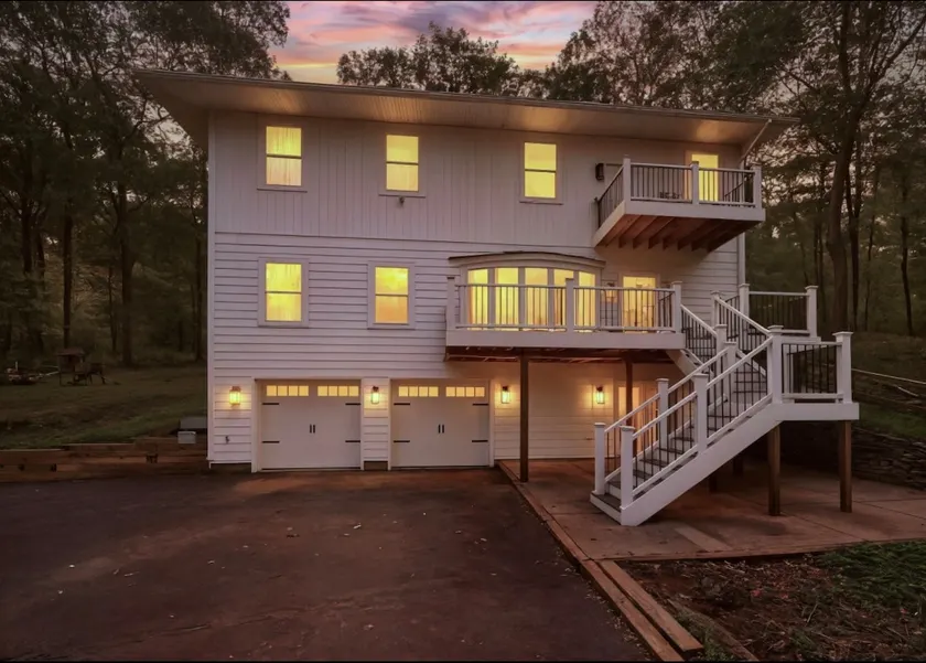 The Whitewood Retreat - Image 1