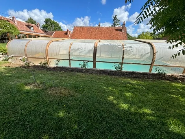 Cottage, trailer, independent room, pool, spa - Image 1