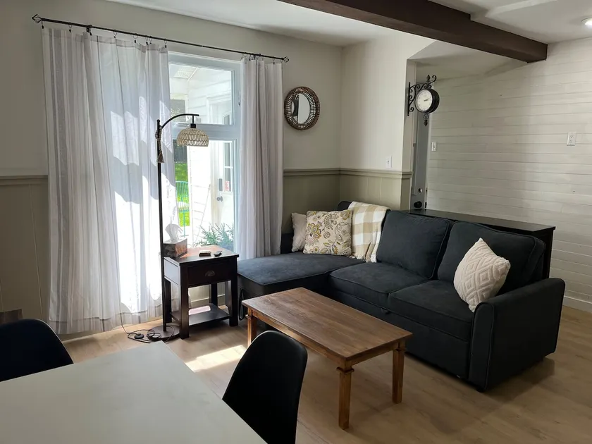 The Valley Cozy Corner and Rink-Side Retreat. - Image 1