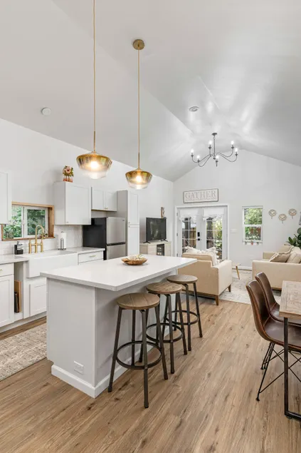 The Evergreen Cottage | Retreat in Centralia - Image 1