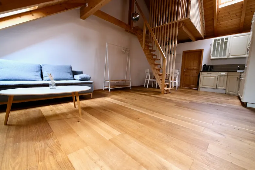 Cozy LandLoft - Image 1