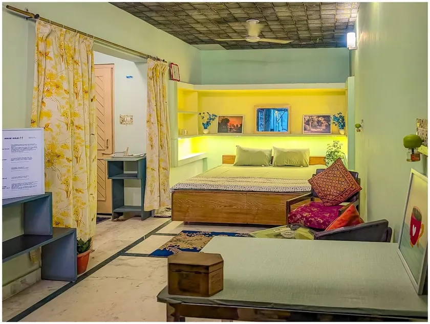 The Habitat: 1RK in Central Gomti Nagar - Image 1