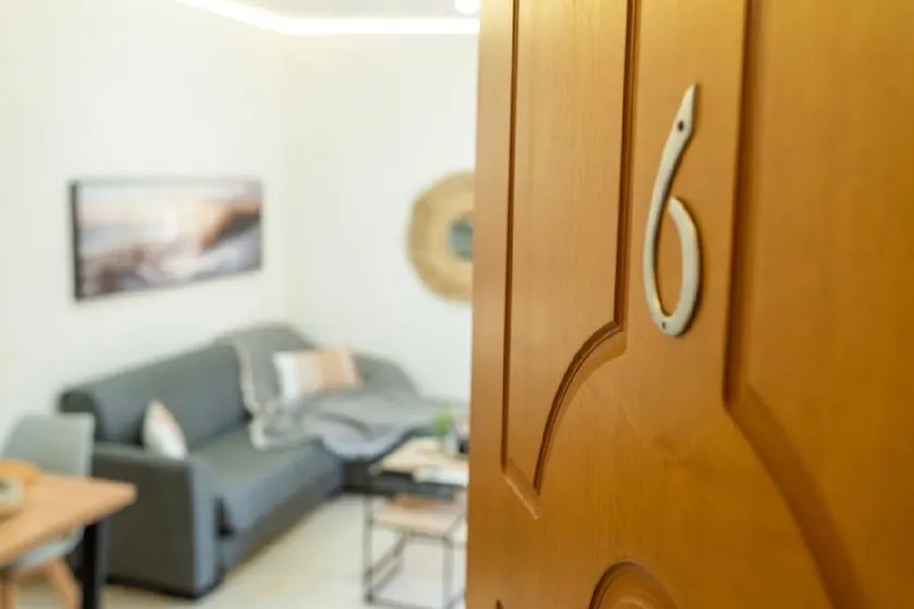 Irida Cozy Apartment - Image 1