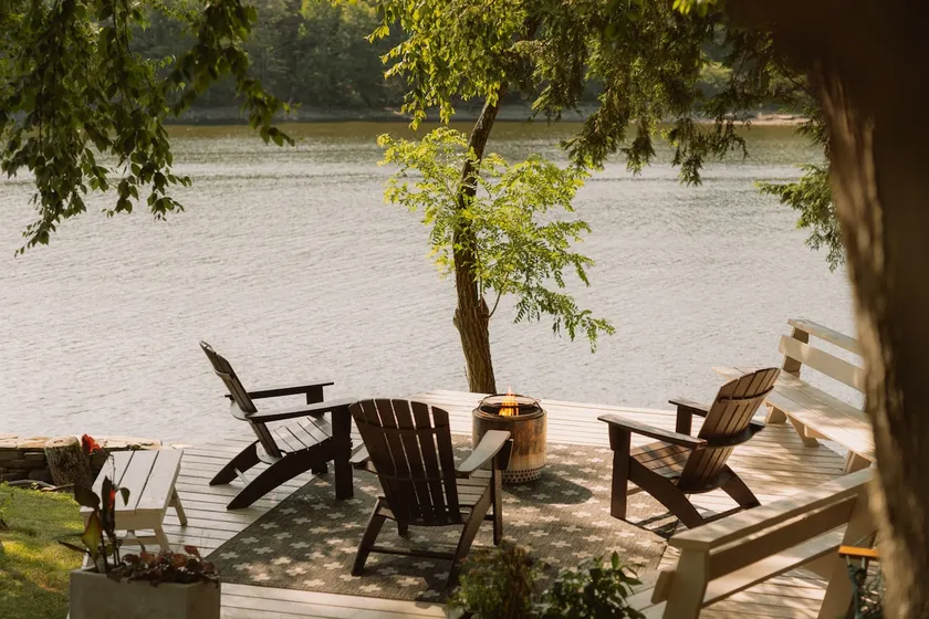 Serenity Sunset Lake House | Kayak, Canoe, Paddle - Image 1