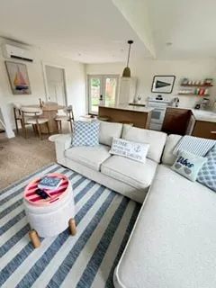 Hans: 3 bedroom, 2 Bath In town charmer - Image 1