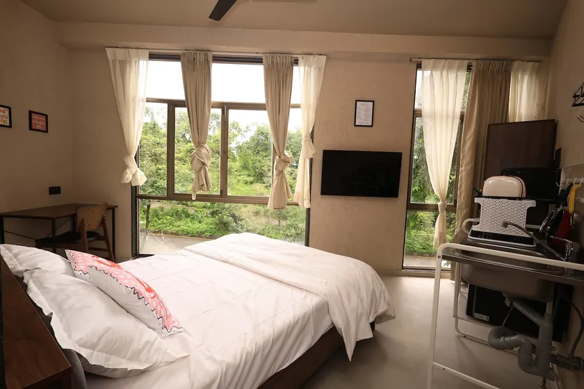 Mikami 232 | Studio for Couples & Business Travel - Image 1