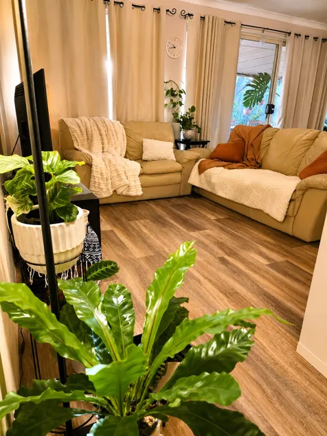 Bright & Cosy 3BR: Fire Pit, Garden, Pet friendly! - Image 1