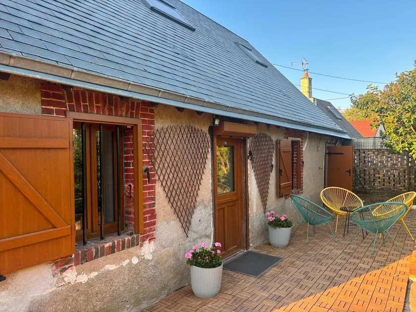 Country House - Image 1