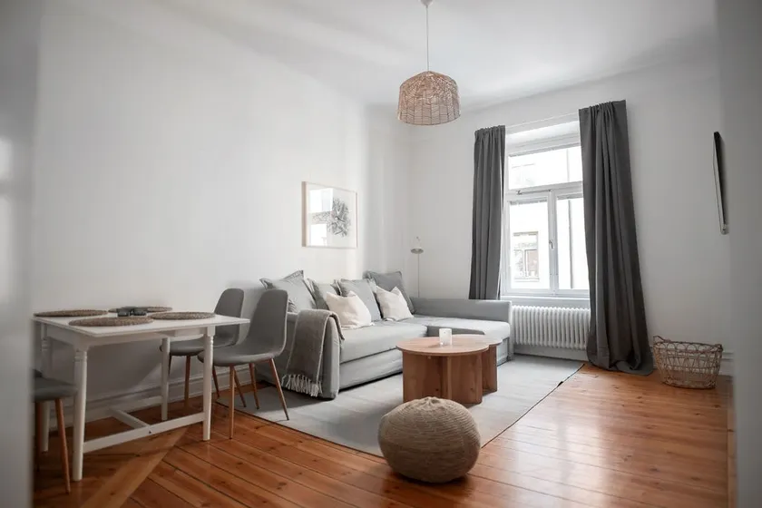 Cozy apartment in the middle of Vasastan - Image 1