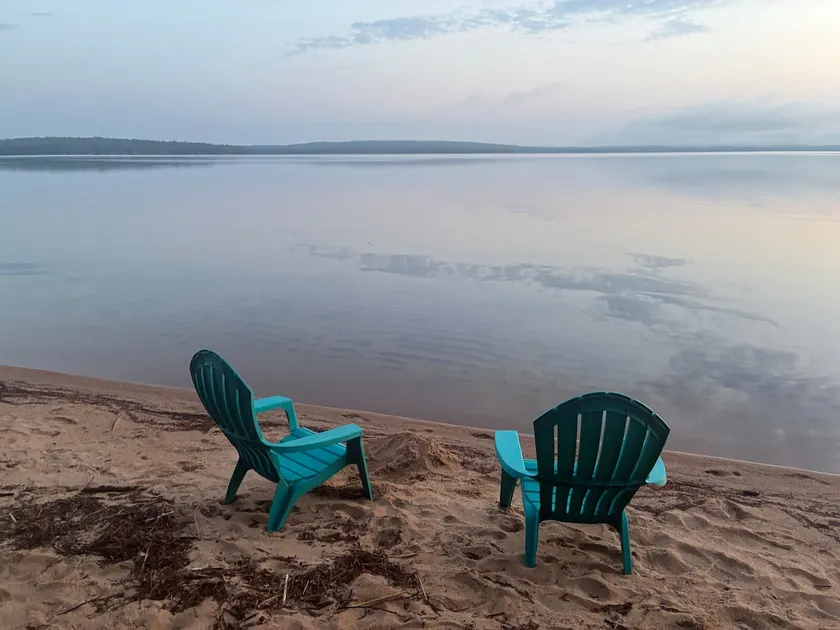 Sunset Beach Cottage - Image 1