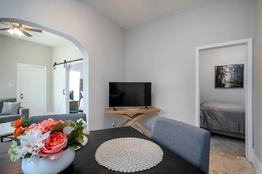 1128 B ave NW - Image 1