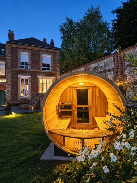 Manor for 10 with private swim spa and sauna - Image 1